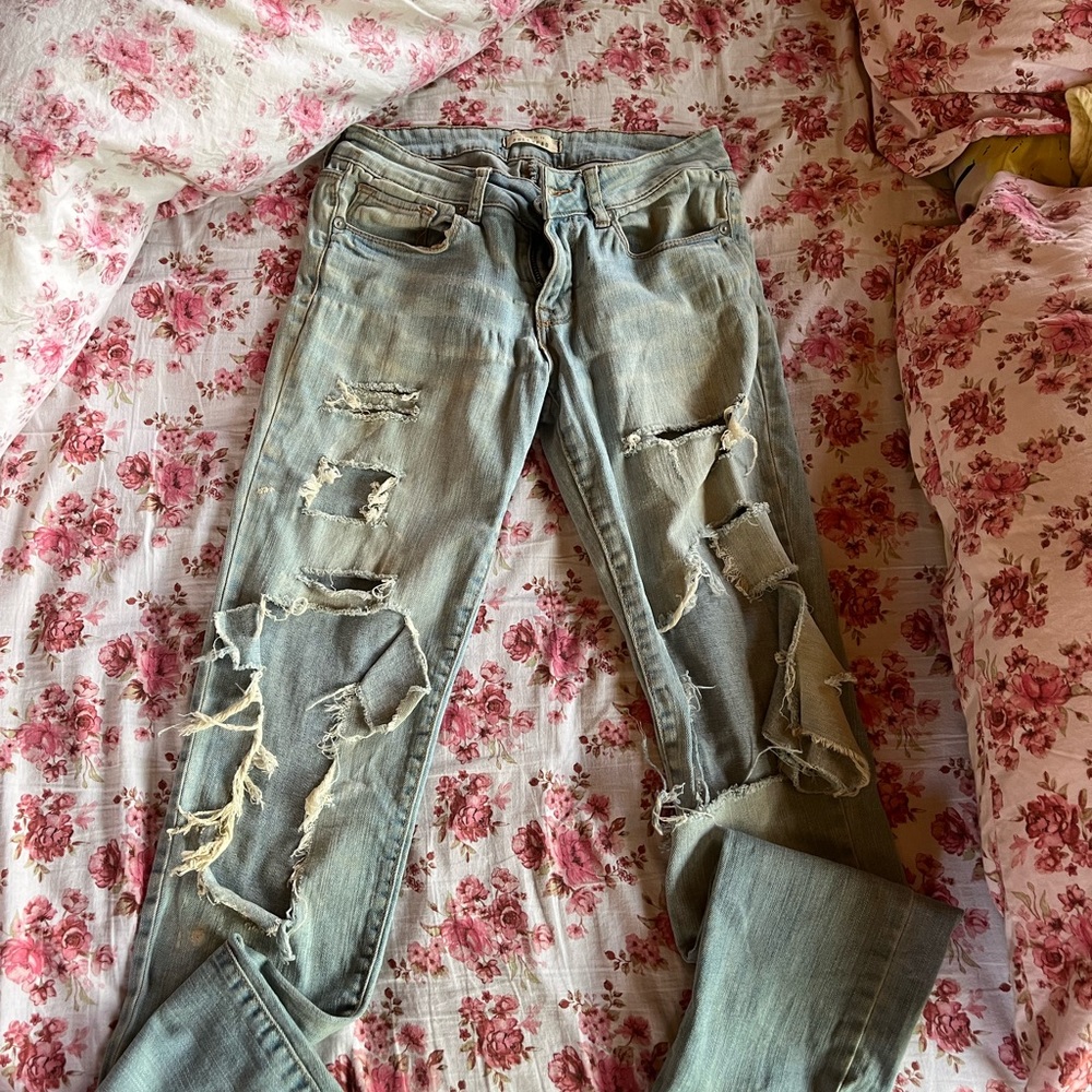 Ripped jeans